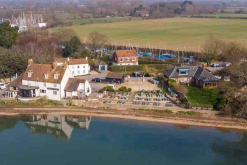Villa The Sails East Wittering Exterior foto